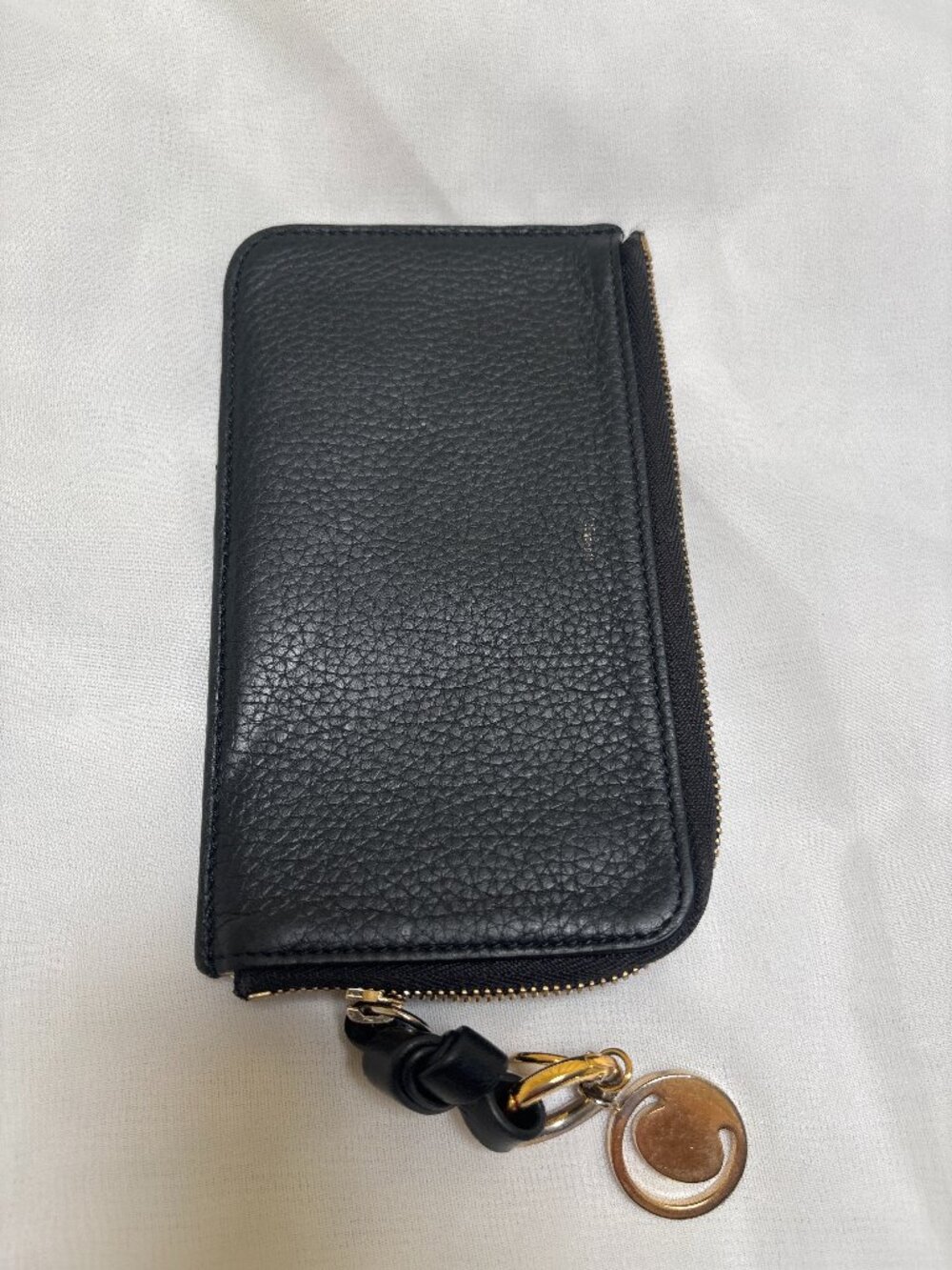 Chloe – Cardholder Zip Wallet in Black- Authentic